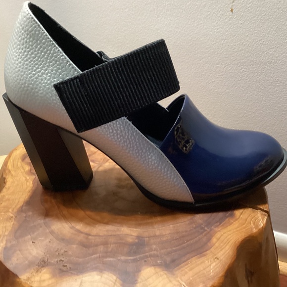 jadyrose Shoes - Jadyrose jady rose sz9 FUNKY PUMPS. RARE QUIRKY  HEEL 💃💃💃💃